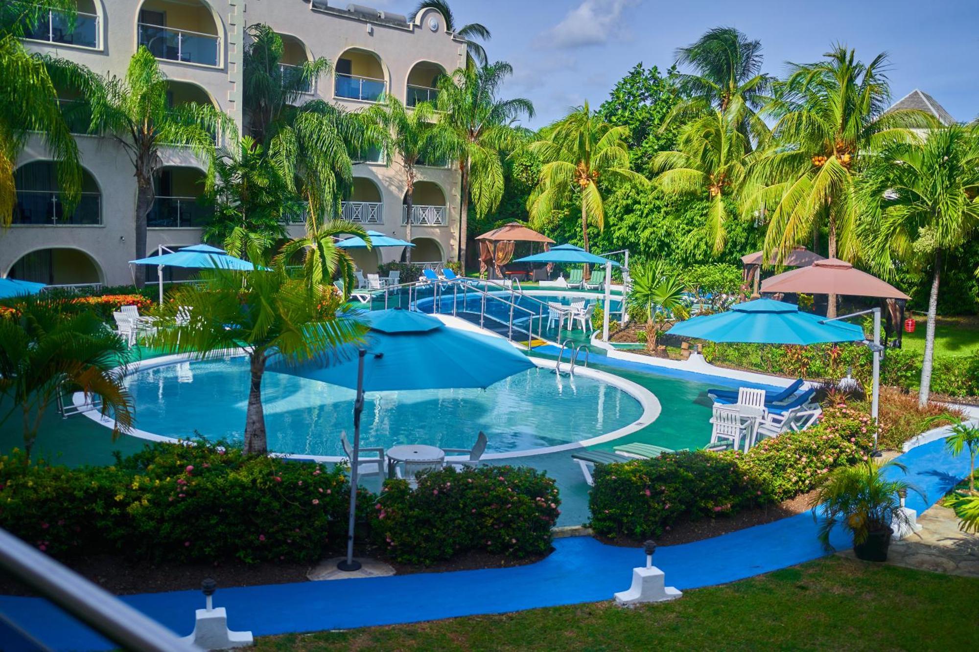 Sunbay Hotel Крайст-Черч Экстерьер фото