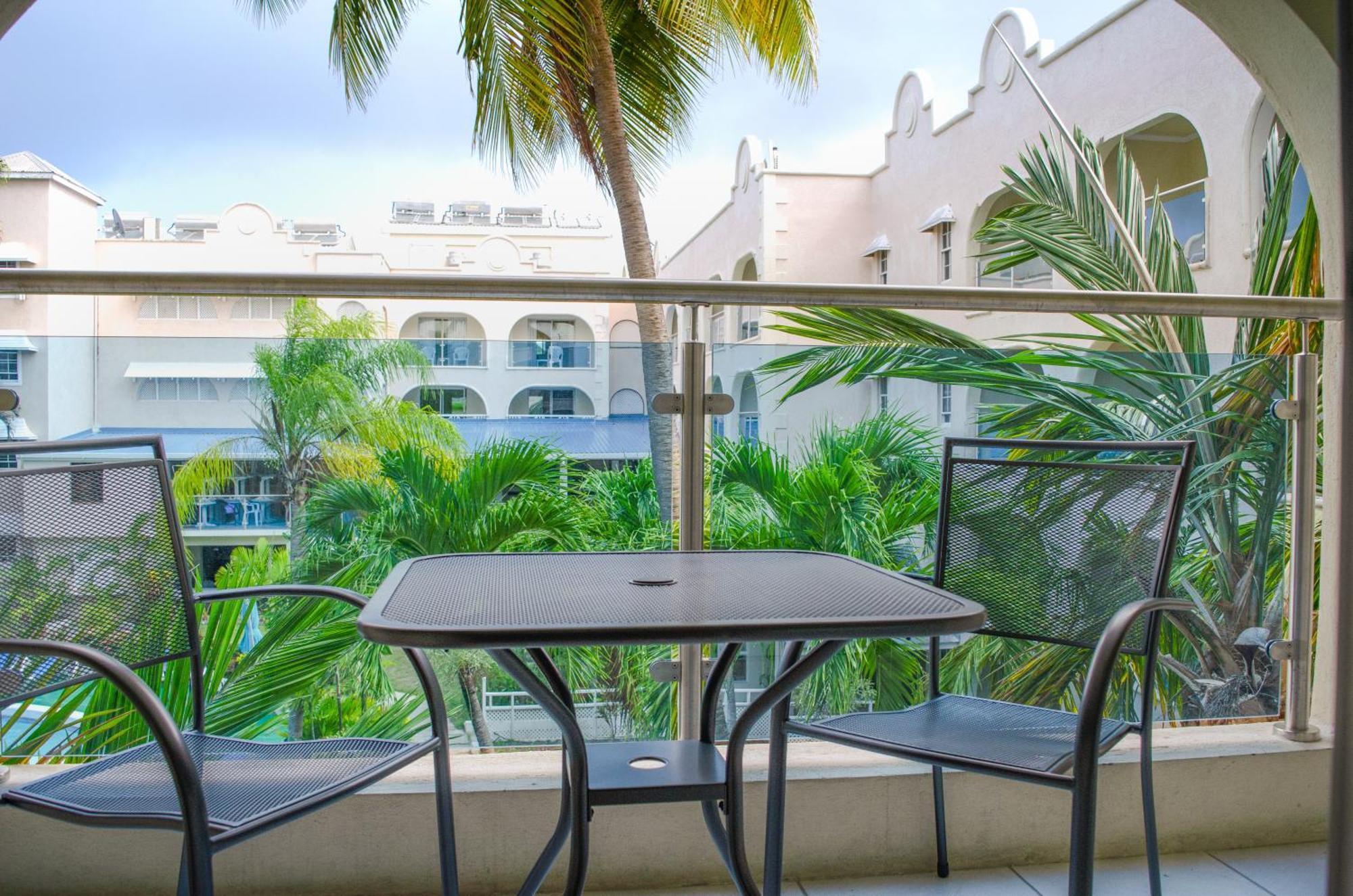 Sunbay Hotel Крайст-Черч Экстерьер фото